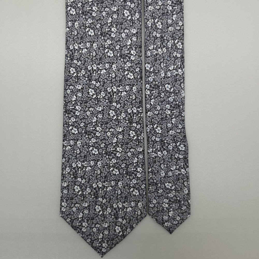 Jos A Bank Tie Mens Gray Black Silk Floral Woven Classic Necktie Pattern New